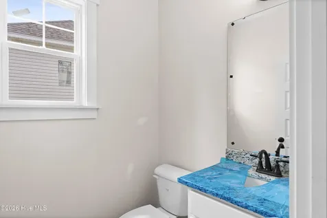 302 Hawks Bluff Drive New Bern NC 28560
