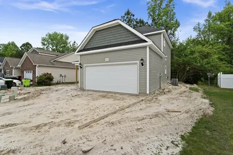 302 Hawks Bluff Drive New Bern NC 28560