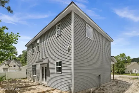 302 Hawks Bluff Drive New Bern NC 28560