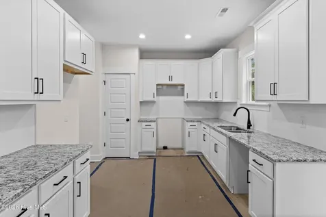 400 Stone Hawk Lane New Bern NC 28560