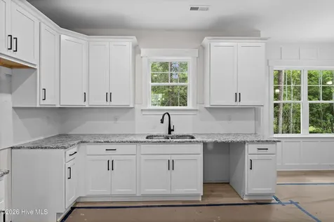 400 Stone Hawk Lane New Bern NC 28560