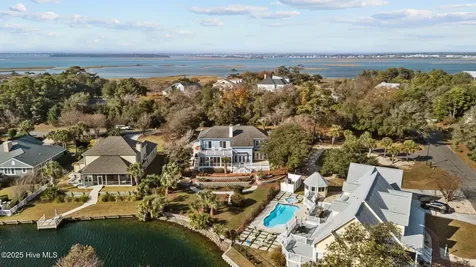 203 Red Snapper Drive Emerald Isle NC 28594