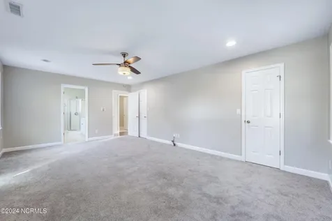 223 Riverbend Road Jacksonville NC 28540
