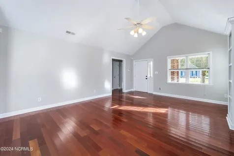 223 Riverbend Road Jacksonville NC 28540
