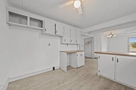 561 Godley Road Grimesland NC 27837