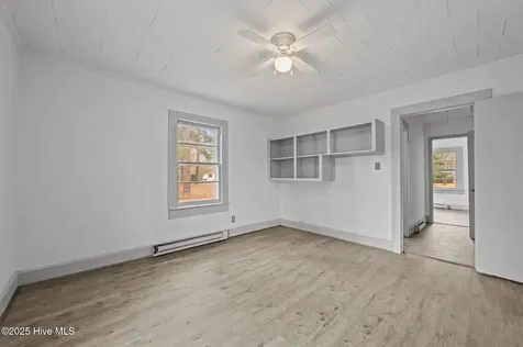 561 Godley Road Grimesland NC 27837