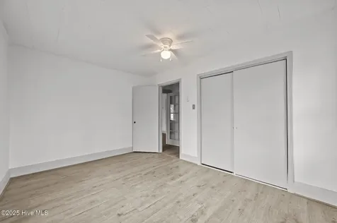 561 Godley Road Grimesland NC 27837