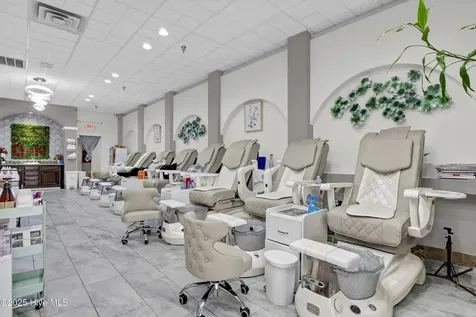 6932 Market Street Wilmington NC 28411