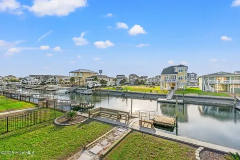 23 Richmond Street Ocean Isle Beach NC 28469
