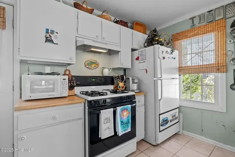 1112 Shepard Street Morehead City NC 28557