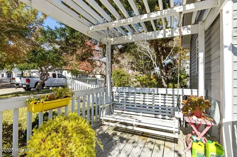 1112 Shepard Street Morehead City NC 28557