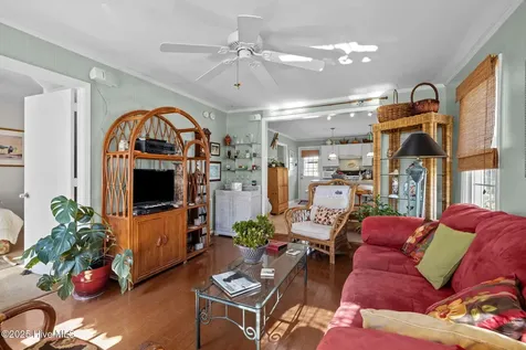 1112 Shepard Street Morehead City NC 28557