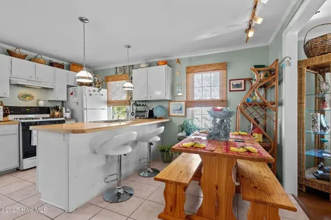 1112 Shepard Street Morehead City NC 28557