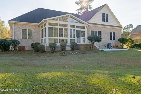 602 Taberna Circle New Bern NC 28562