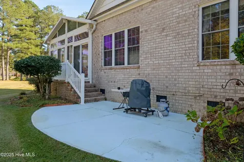 602 Taberna Circle New Bern NC 28562