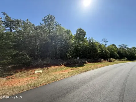 176 Lakeview Pass Rockingham NC 28379