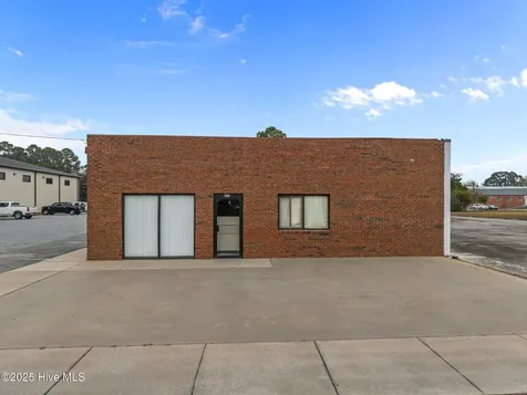 852 W 5th Street Washington NC 27889