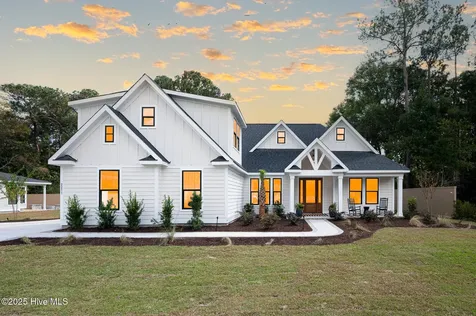 385 Crow Creek Drive NW Calabash NC 28467