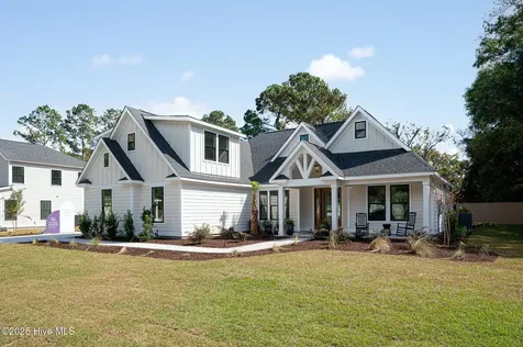 385 Crow Creek Drive NW Calabash NC 28467