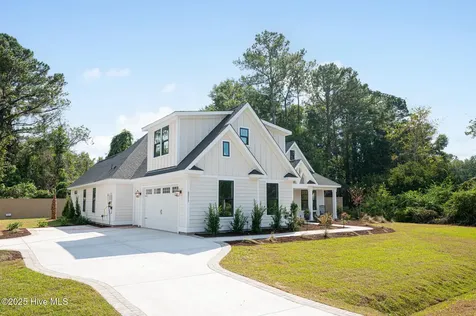 385 Crow Creek Drive NW Calabash NC 28467