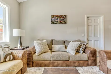 286 Elm Street Southport NC 28461