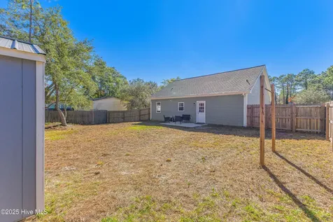 286 Elm Street Southport NC 28461