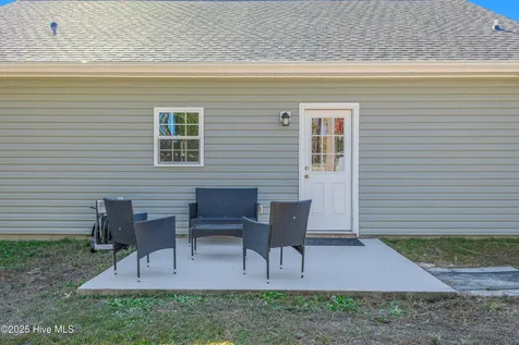 286 Elm Street Southport NC 28461