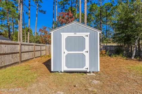 286 Elm Street Southport NC 28461