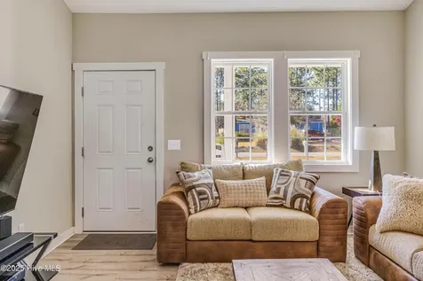 286 Elm Street Southport NC 28461