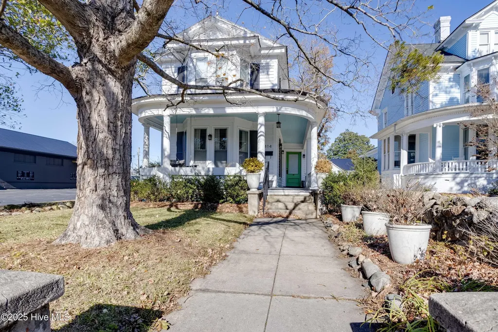 414 W Main Street Washington NC 27889