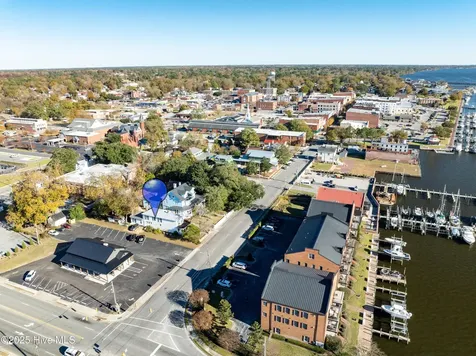 414 W Main Street Washington NC 27889