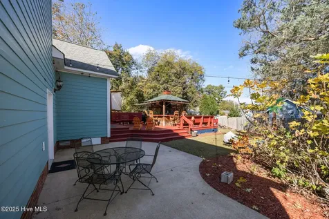 612 E Main Street Washington NC 27889