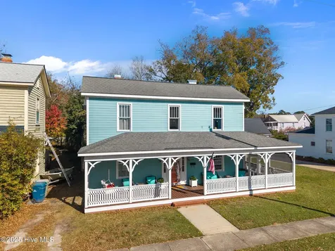 612 E Main Street Washington NC 27889