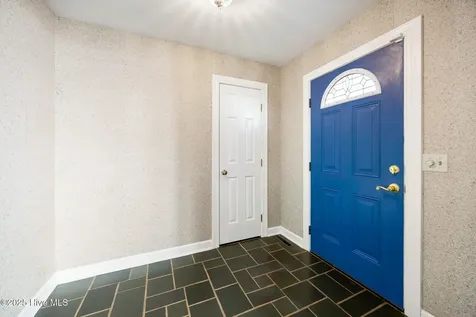 12 Village Green Circle Southern Pines NC 28387