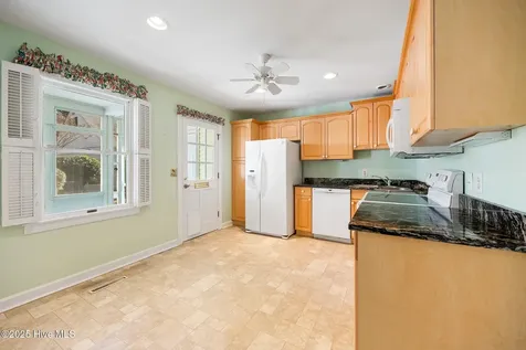 12 Village Green Circle Southern Pines NC 28387