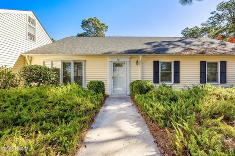 12 Village Green Circle Southern Pines NC 28387