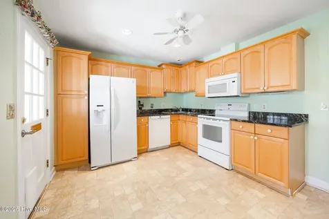 12 Village Green Circle Southern Pines NC 28387