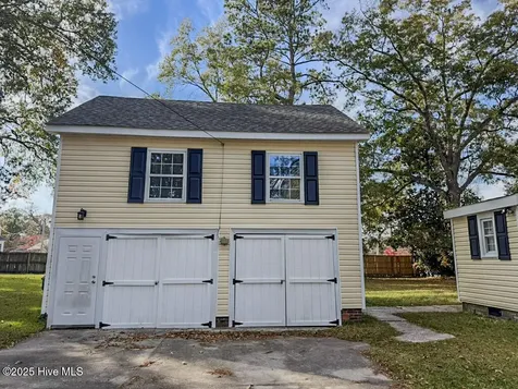 1603 N Mcmillan Avenue Lumberton NC 28358