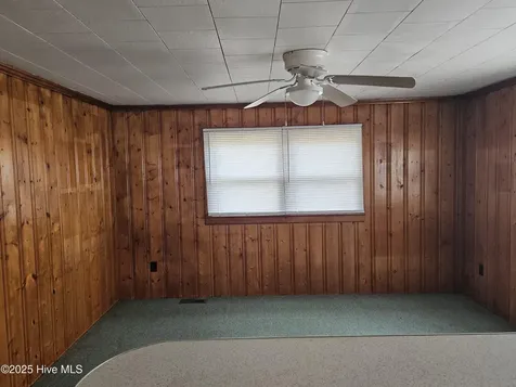 1181 Reedsford Road Clinton NC 28328