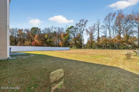 4444 Marthas Village Lane Ayden NC 28513
