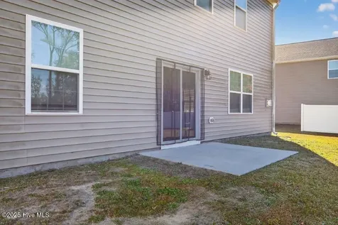 4444 Marthas Village Lane Ayden NC 28513
