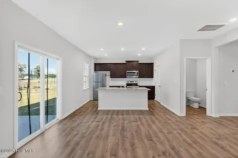 4444 Marthas Village Lane Ayden NC 28513