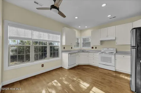 4818 Alida Place Wilmington NC 28409