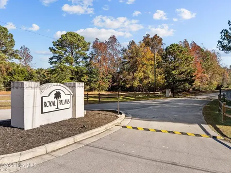 132 Royal Palms Way Holly Ridge NC 28445