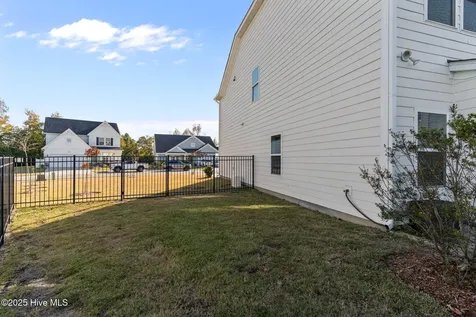 2305 Jasper Forest Trail Winnabow NC 28479