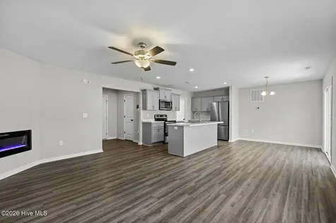 405 Reno Place Jacksonville NC 28540