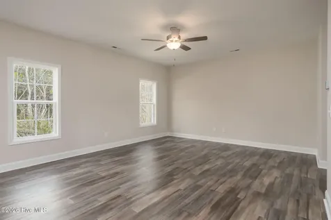 102 Palo Alto Park Drive Maysville NC 28555