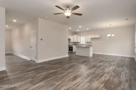 102 Palo Alto Park Drive Maysville NC 28555