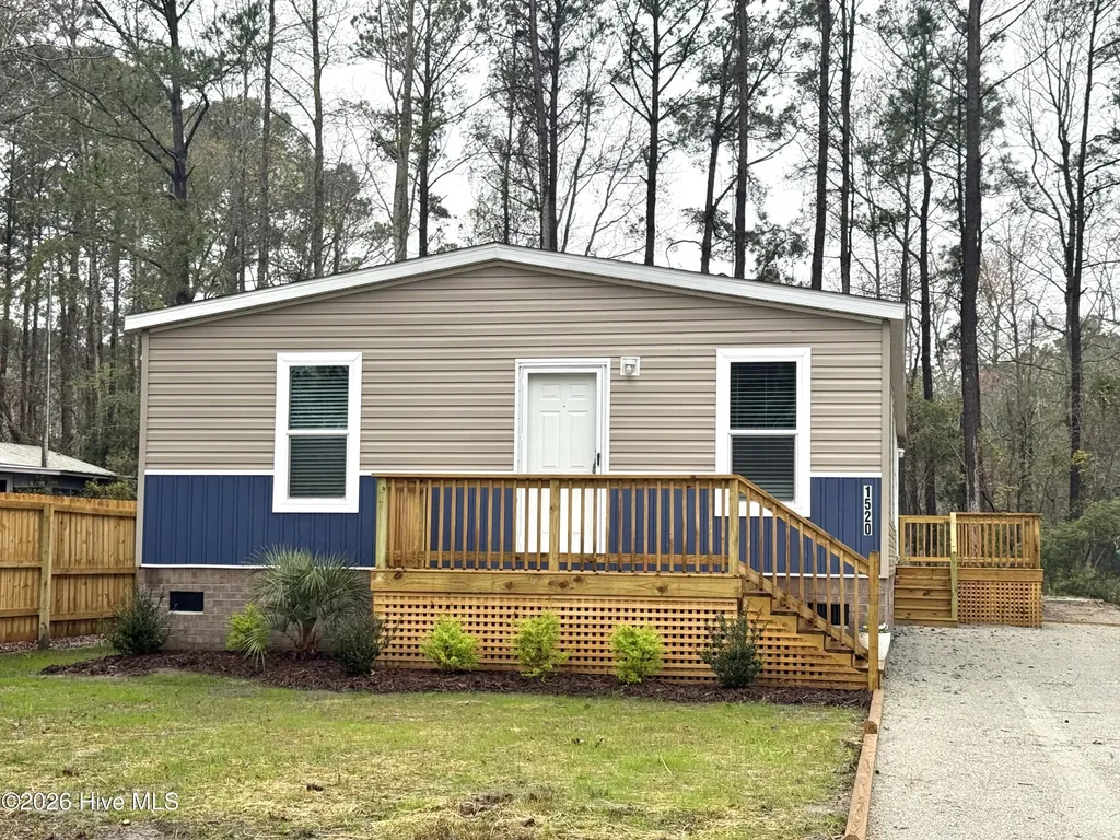 1520 E Northwind Drive SW Ocean Isle Beach NC 28469