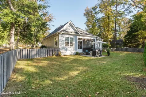 909 Oyster Pointe Drive Sunset Beach NC 28468